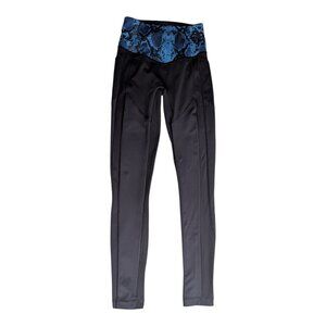 Lululemon Leggings Pants ~ Navy blue, snakeskin print waistband ~ Women's 4
